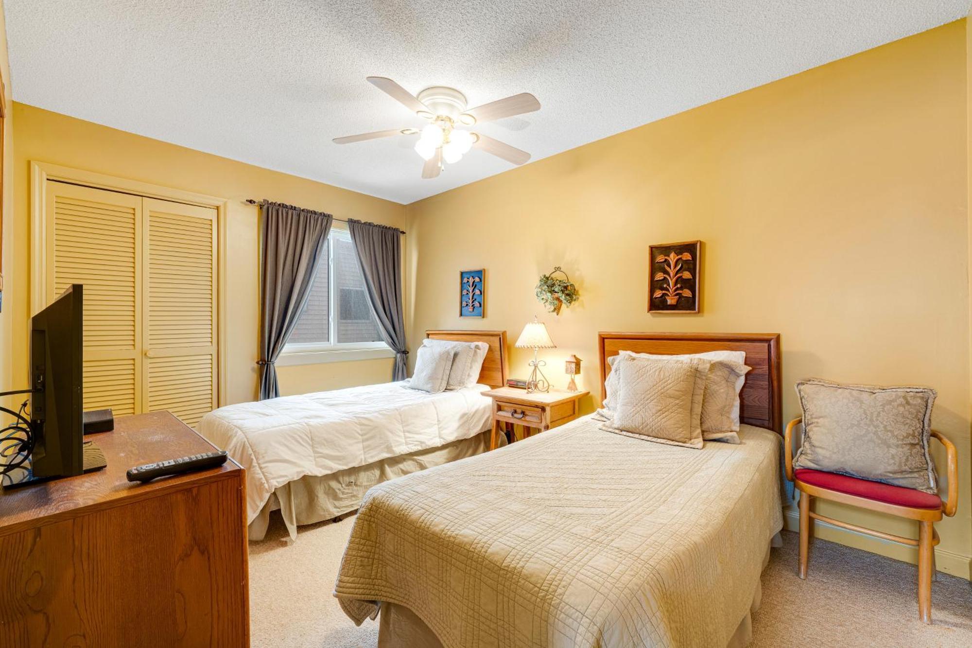 Pinnacle Beech Mountain Quarto foto