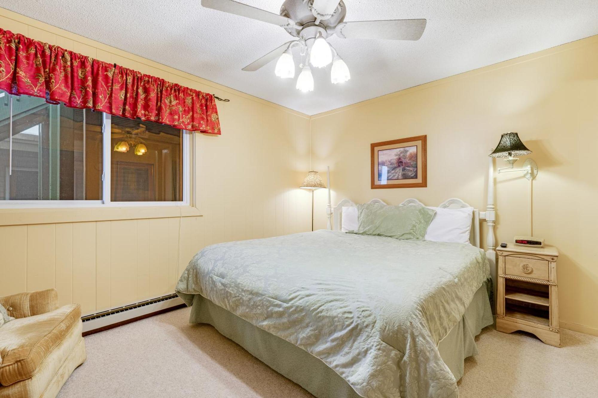 Pinnacle Beech Mountain Quarto foto